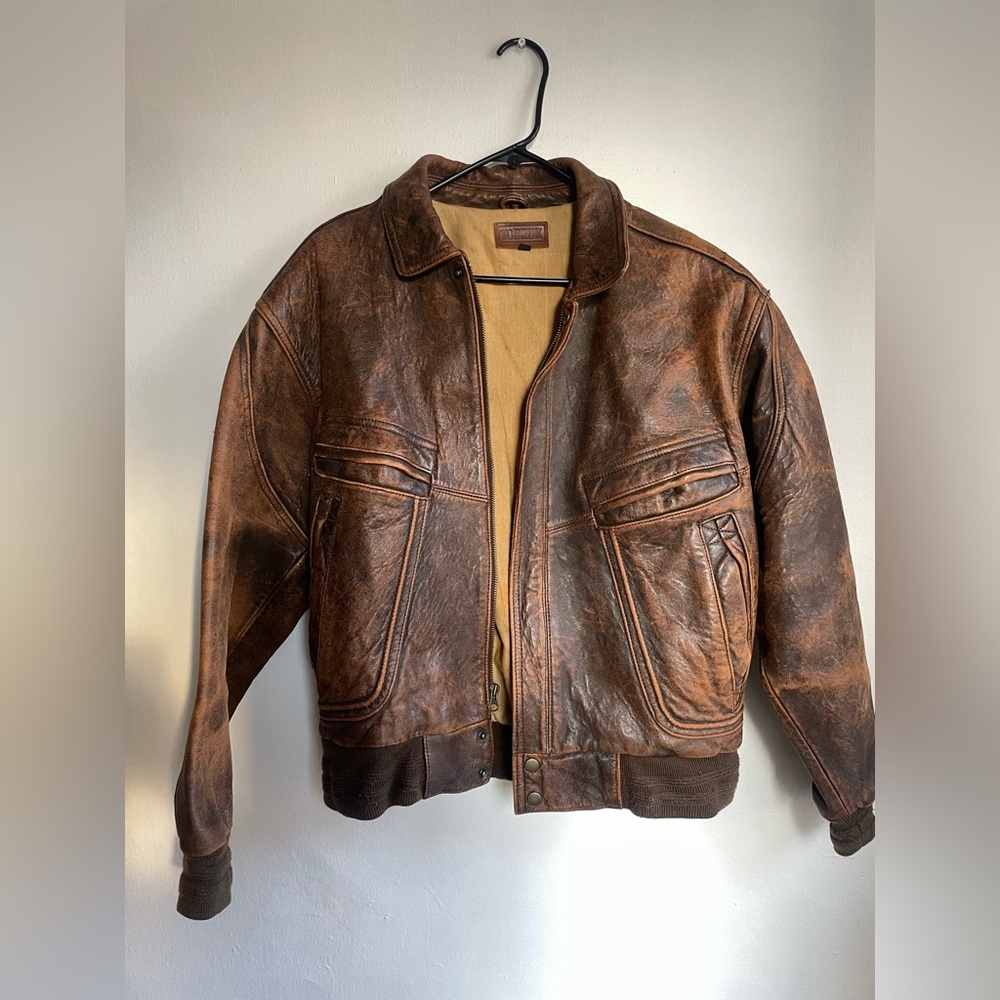 Vintage Men’s Leather Bomber Jacket